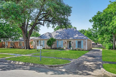 Tiny photo for 8100 Hillside Drive, Frisco, TX 75033 (MLS # 21340048)