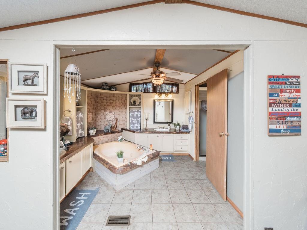 Carter Lake - Residential