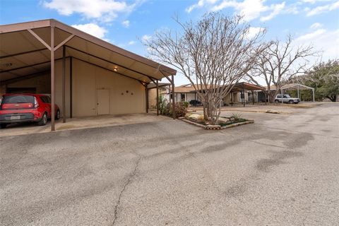 A home in Granbury