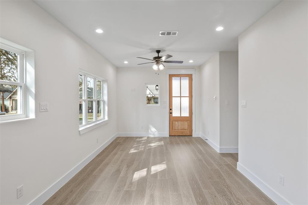 English Place - Residential Lease