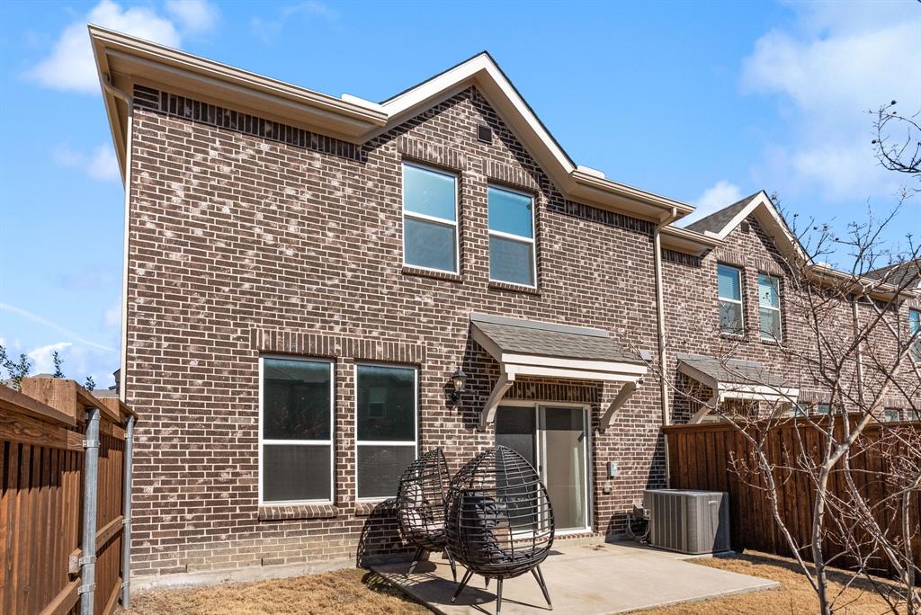 1311 Hill Country Place