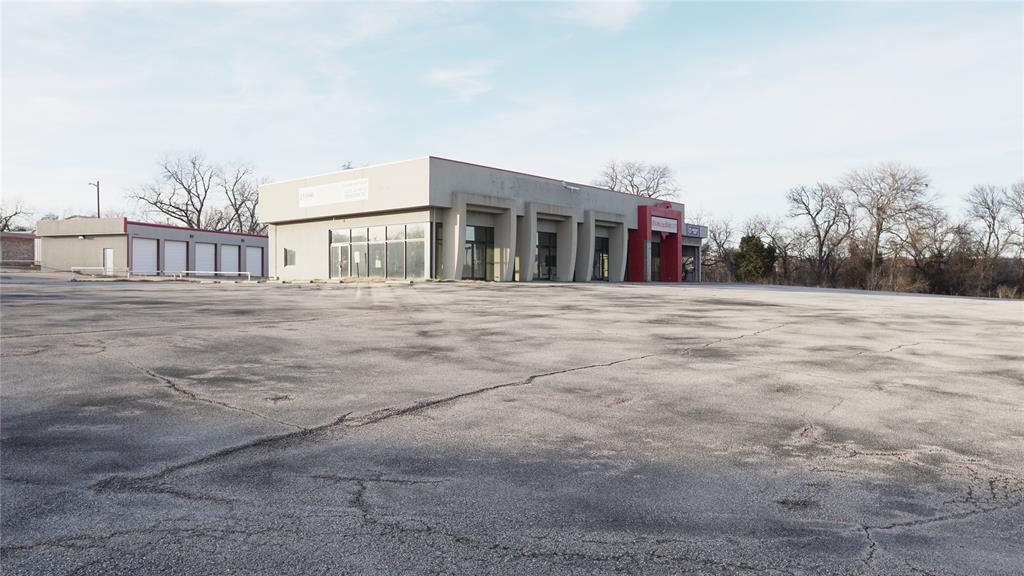 James Plaza Add - Commercial Sale