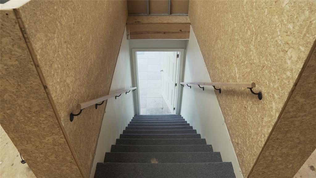 James Plaza Add - Commercial Sale