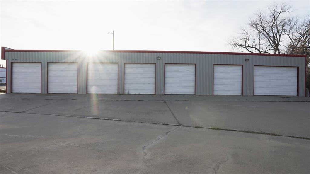 James Plaza Add - Commercial Sale