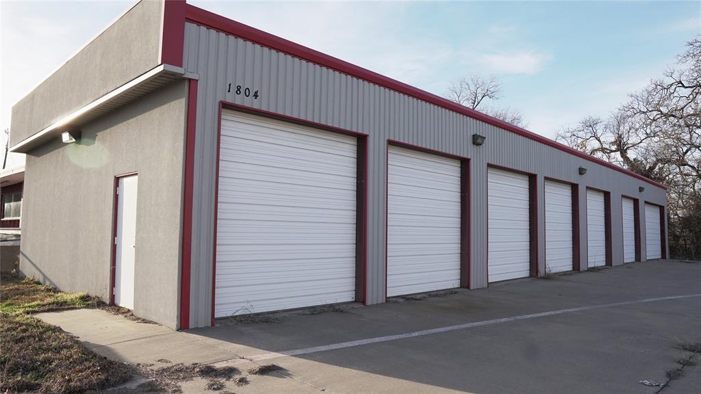 James Plaza Add - Commercial Sale