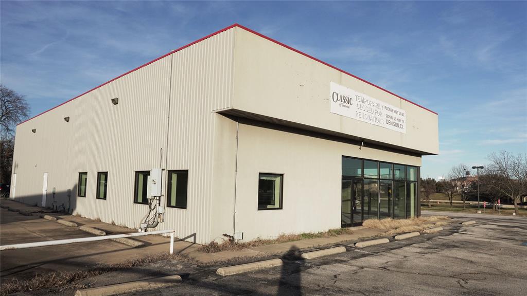 James Plaza Add - Commercial Sale