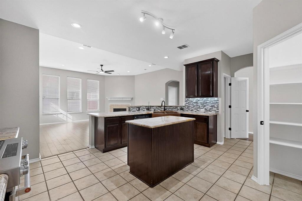 Charleston Commons 01 - Residential