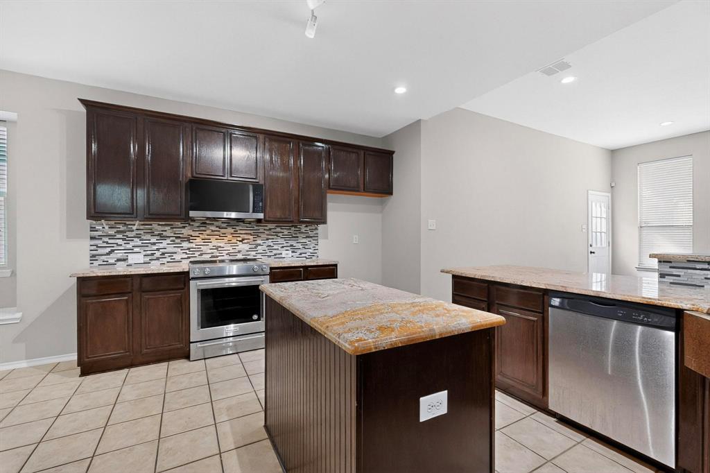 Charleston Commons 01 - Residential