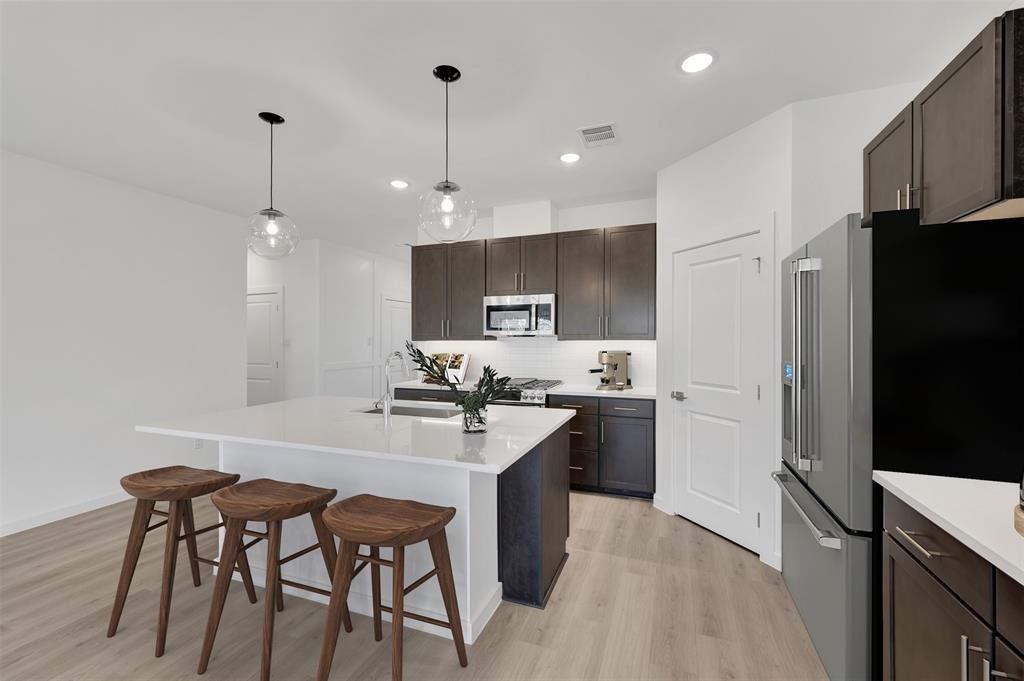 Rolling Ridge - Residential