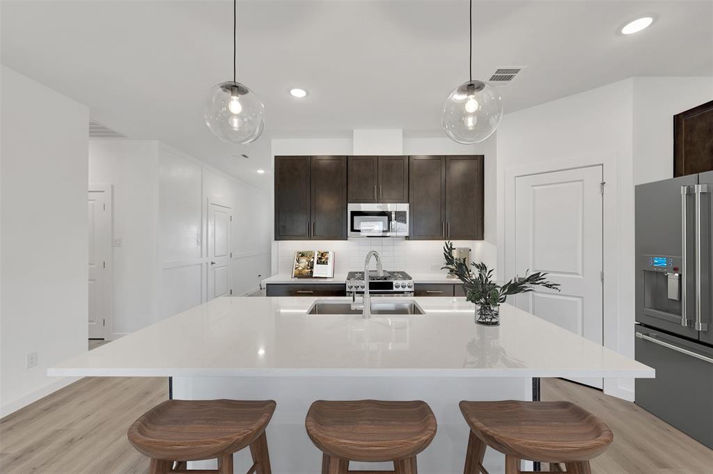 Rolling Ridge - Residential