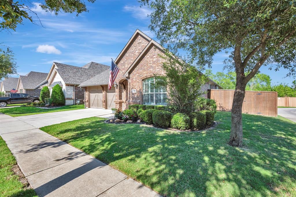 6956 Finch Drive