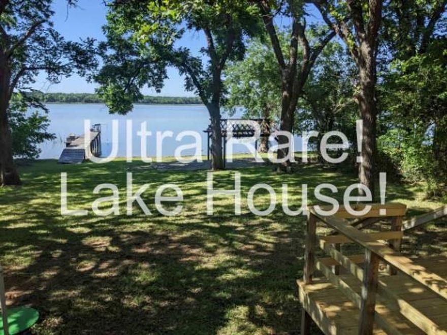 ULTRA RARE LAKE HOME! - 4.3.2 - Get ready for summer fun. Fishing, swimming, BBQ, peaceful evenings on the lake. Home is directly on the lake shoreline looking into beautiful Fort Worth Nature Center, 2500 sf home + 850 feet of enclosed storage, 1 acre lot, two story, 4 bedrooms, 3 bathroom, 2-car parking, washer and dryer room. (3 of the 4 bedrooms have direct access to outside for office or recreational use) The home is across the street from beautiful Love Circle Park with a 1-mile jogging track. Though the home has a peaceful country feel, it is 15 minutes from downtown Fort Worth and five minutes from major groceries, restaurants, and shopping. In 2022 the home was completely gutted and rebuilt - new plumbing, new electrical, new insulation, new windows, new HVAC. new kitchen, new bathrooms, new deck.