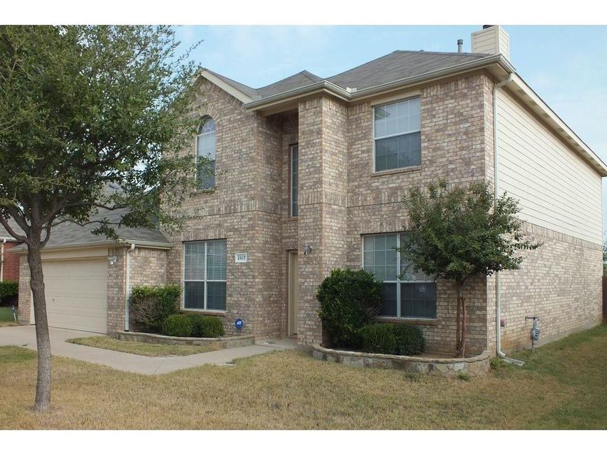 Large 4 bedrm in sought after Keller ISD, 3 living with large gameroom up. Hardwood floors downstairs. granite in kitchen. Large bedrms. Home has plenty of space for entertaining, not to mention big backyard, well cared for, with sprinkler system. Comes with stainless fridge.