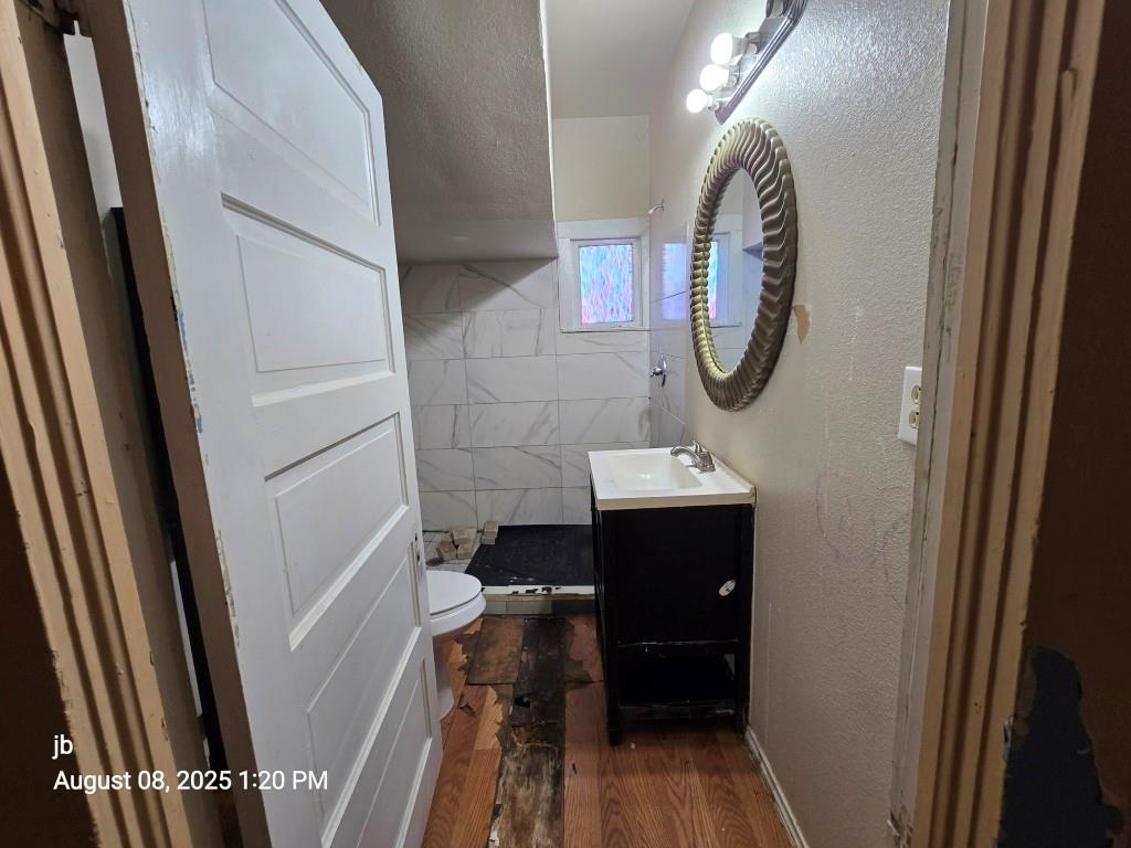 A M Moore - Residential