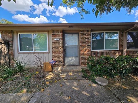 2719 Stonehaven Court Irving TX 75038