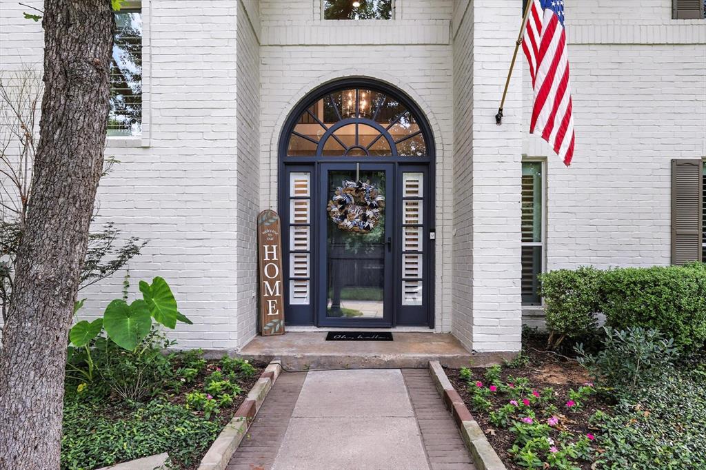 33 Oak Forrest Circle