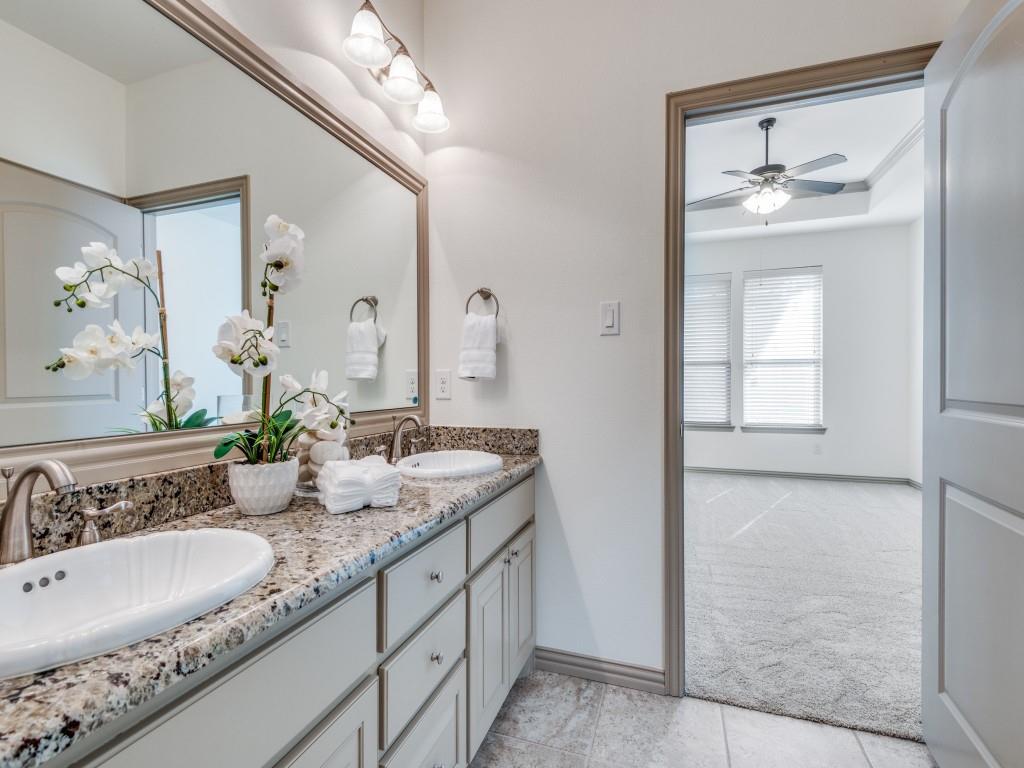 Villas Of Stone Glen Condos - Residential