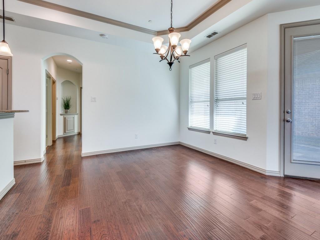 Villas Of Stone Glen Condos - Residential