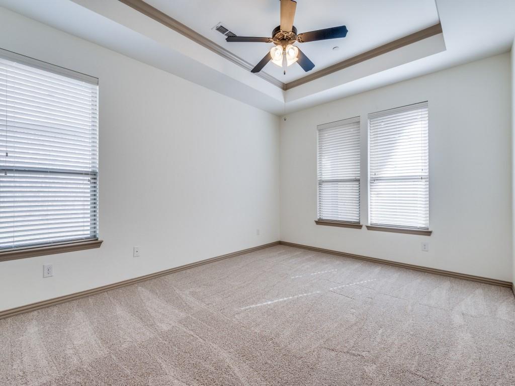 Villas Of Stone Glen Condos - Residential