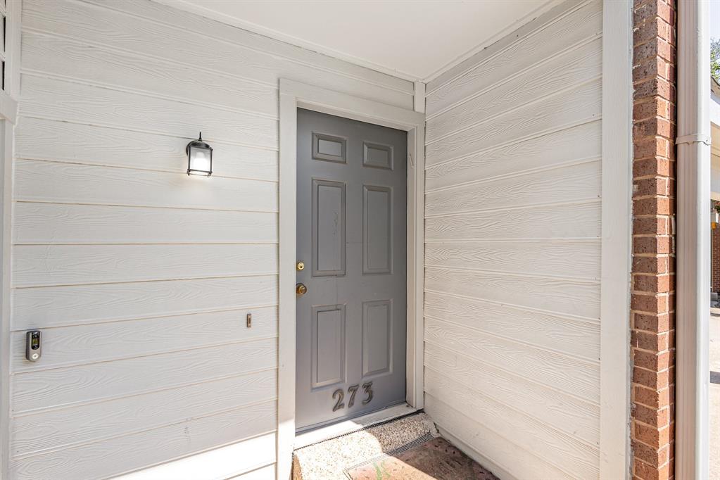 Boardwalk On The Pkwy Condos - Residential