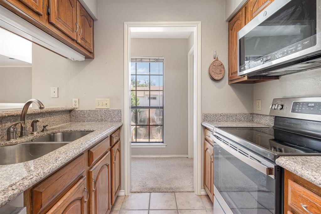 Boardwalk On The Pkwy Condos - Residential