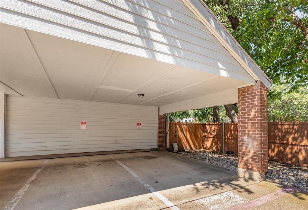 Boardwalk On The Pkwy Condos - Residential