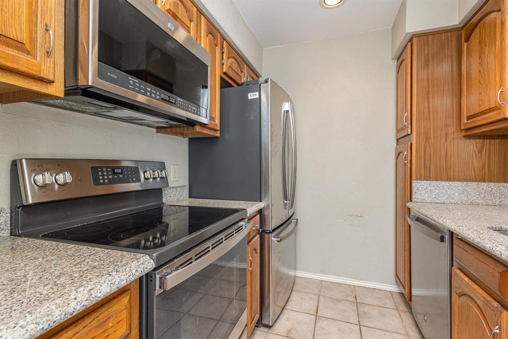 Boardwalk On The Pkwy Condos - Residential