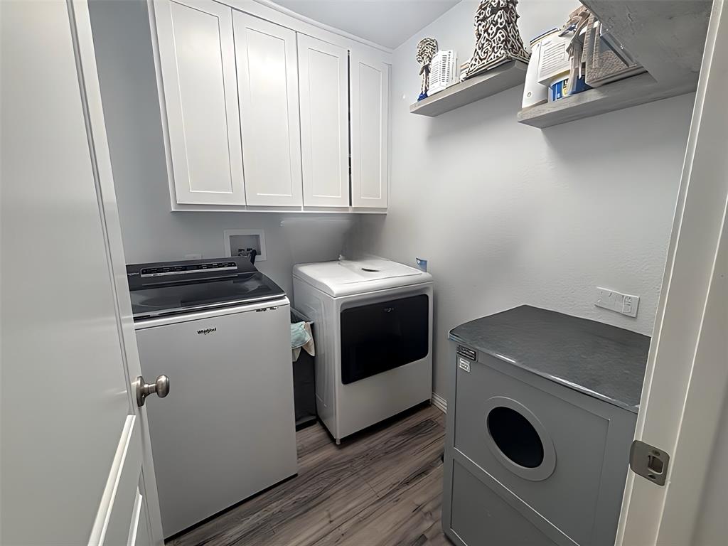 Lake Vista Village - Residential