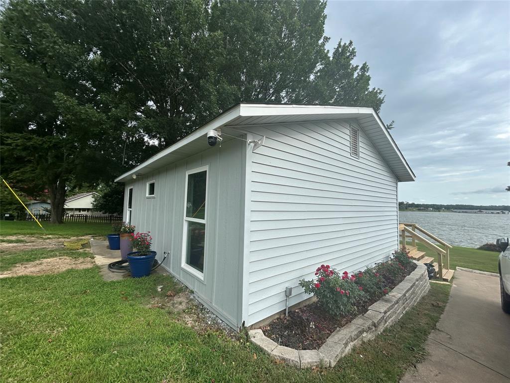 Lake Vista Village - Residential