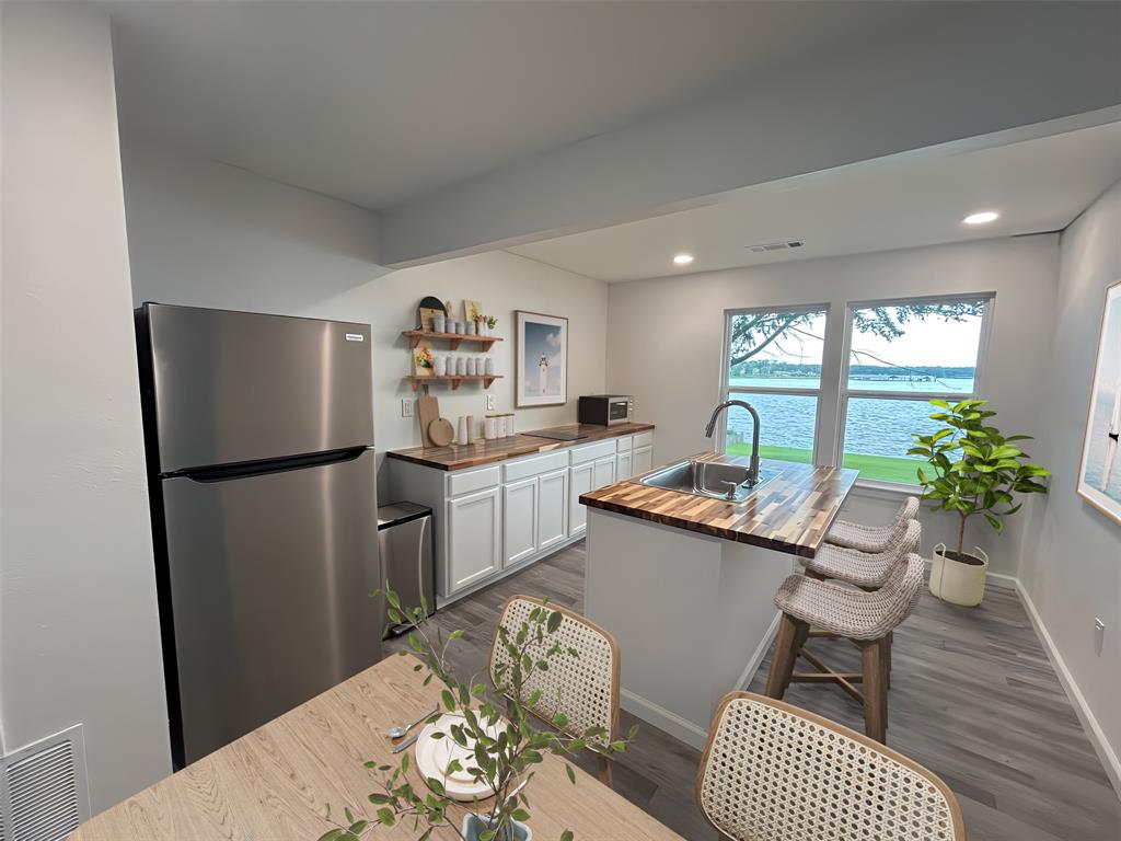 Lake Vista Village - Residential