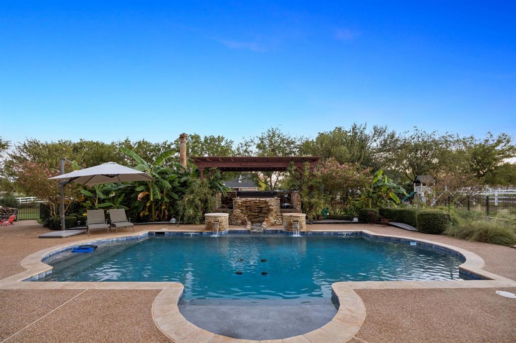 465 Equestrian Drive