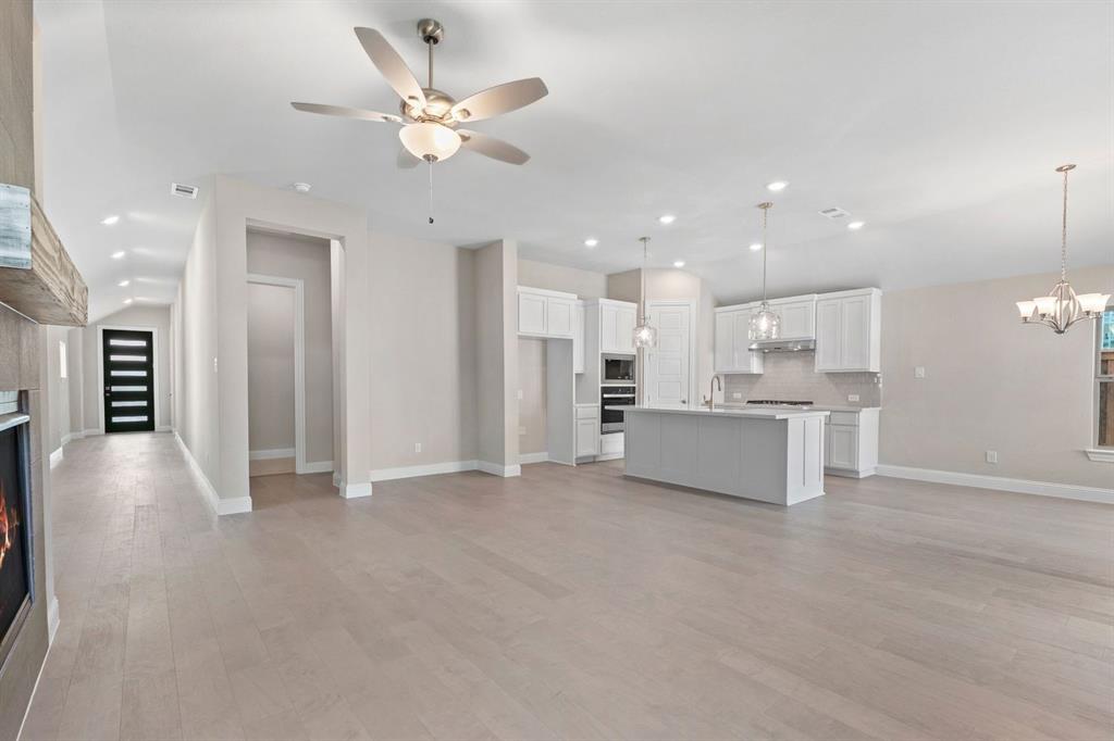 Trinity Falls - Residential