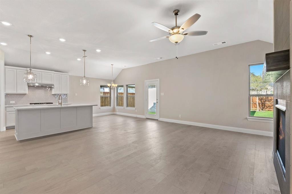 Trinity Falls - Residential