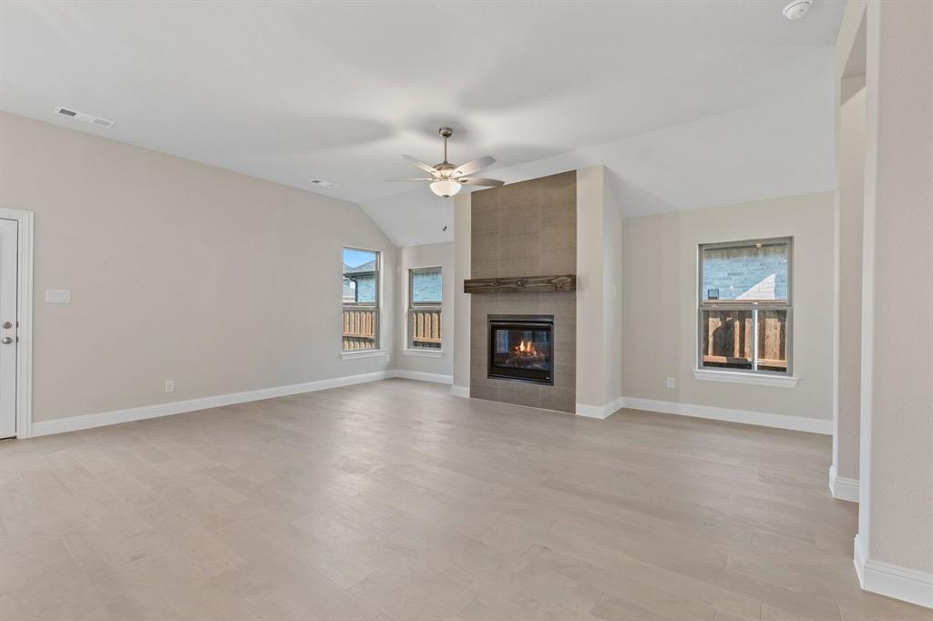 Trinity Falls - Residential