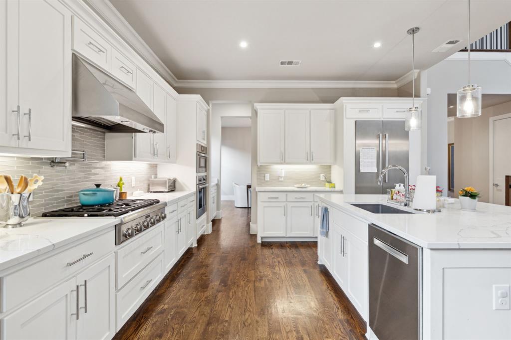 Linwood Place - Residential