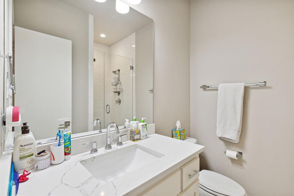 Linwood Place - Residential