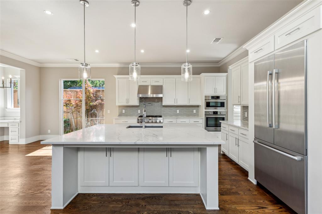 Linwood Place - Residential