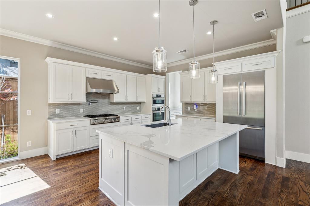 Linwood Place - Residential