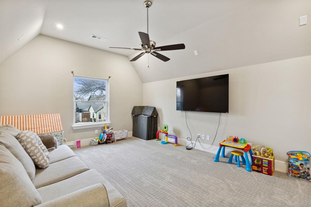 Linwood Place - Residential