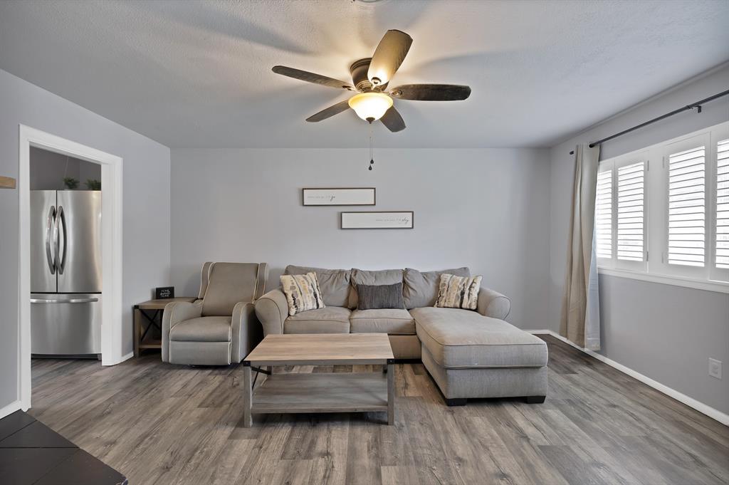 Connaways 03 - Residential Lease