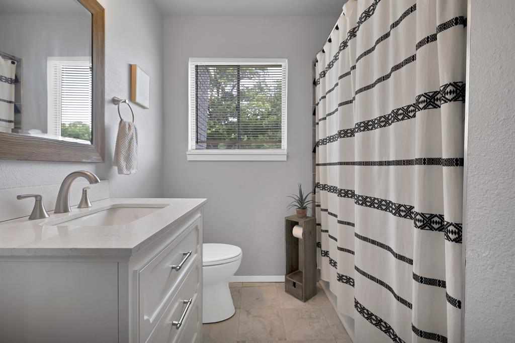 Connaways 03 - Residential Lease