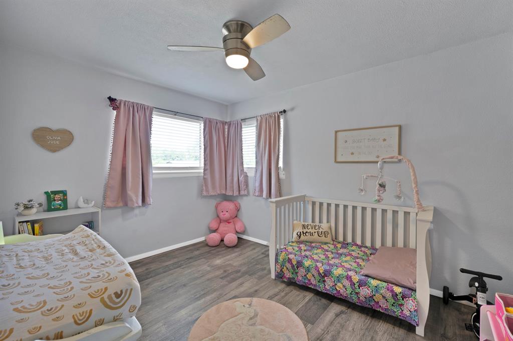 Connaways 03 - Residential Lease