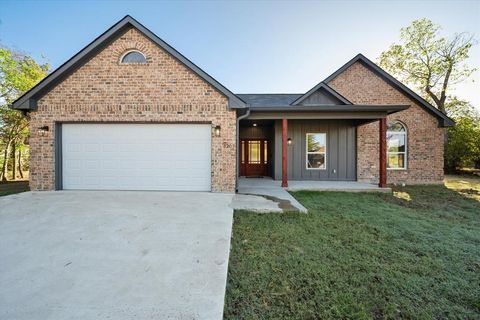 A home in Corsicana