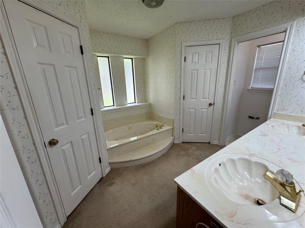 Hulen Meadow Add - Residential