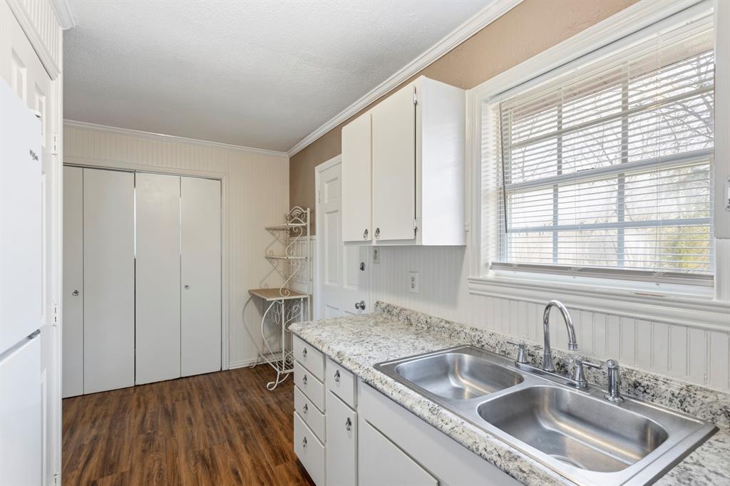 W J S Russell 1st Add - Residential