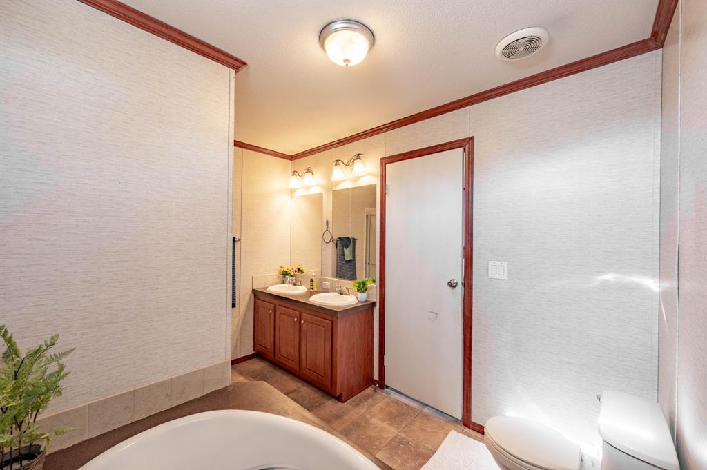 Pelican Bay Tenth Filing - Residential