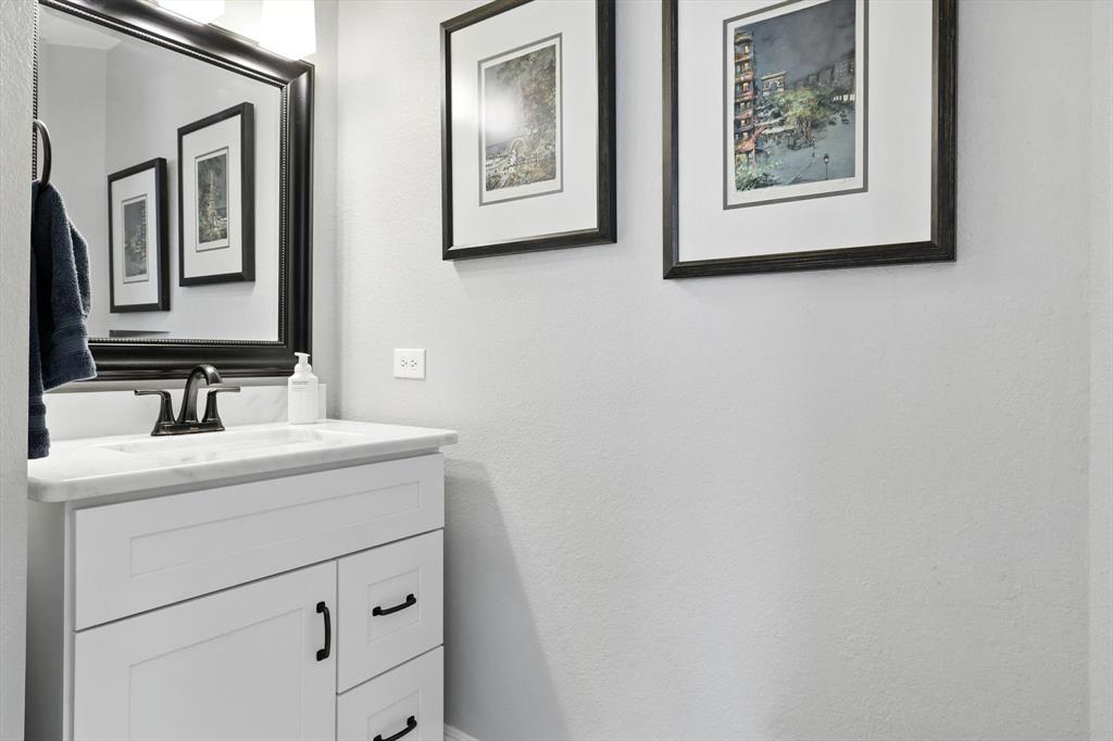 Lake Forest Garden Home Ph 1 - Residential