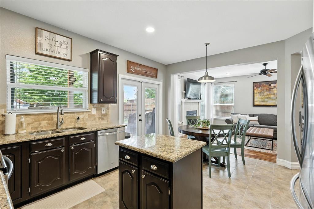 Lake Forest Garden Home Ph 1 - Residential