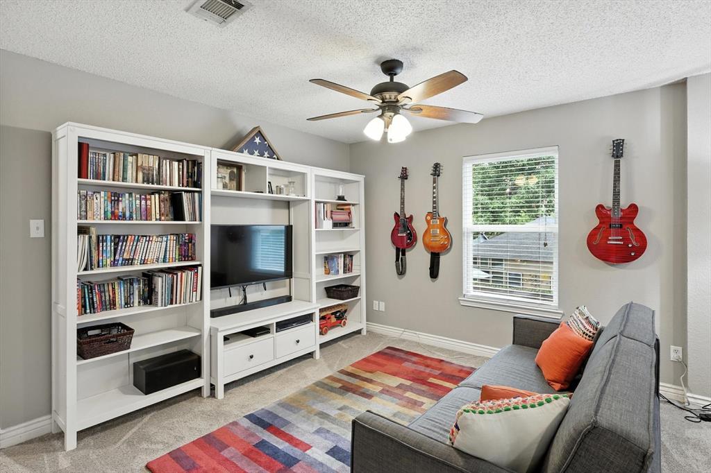 Lake Forest Garden Home Ph 1 - Residential