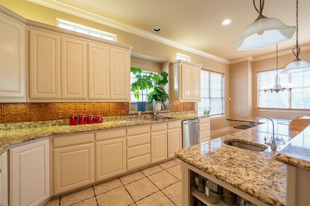 ABS A0285 Davidson, L. D., TRA - Residential